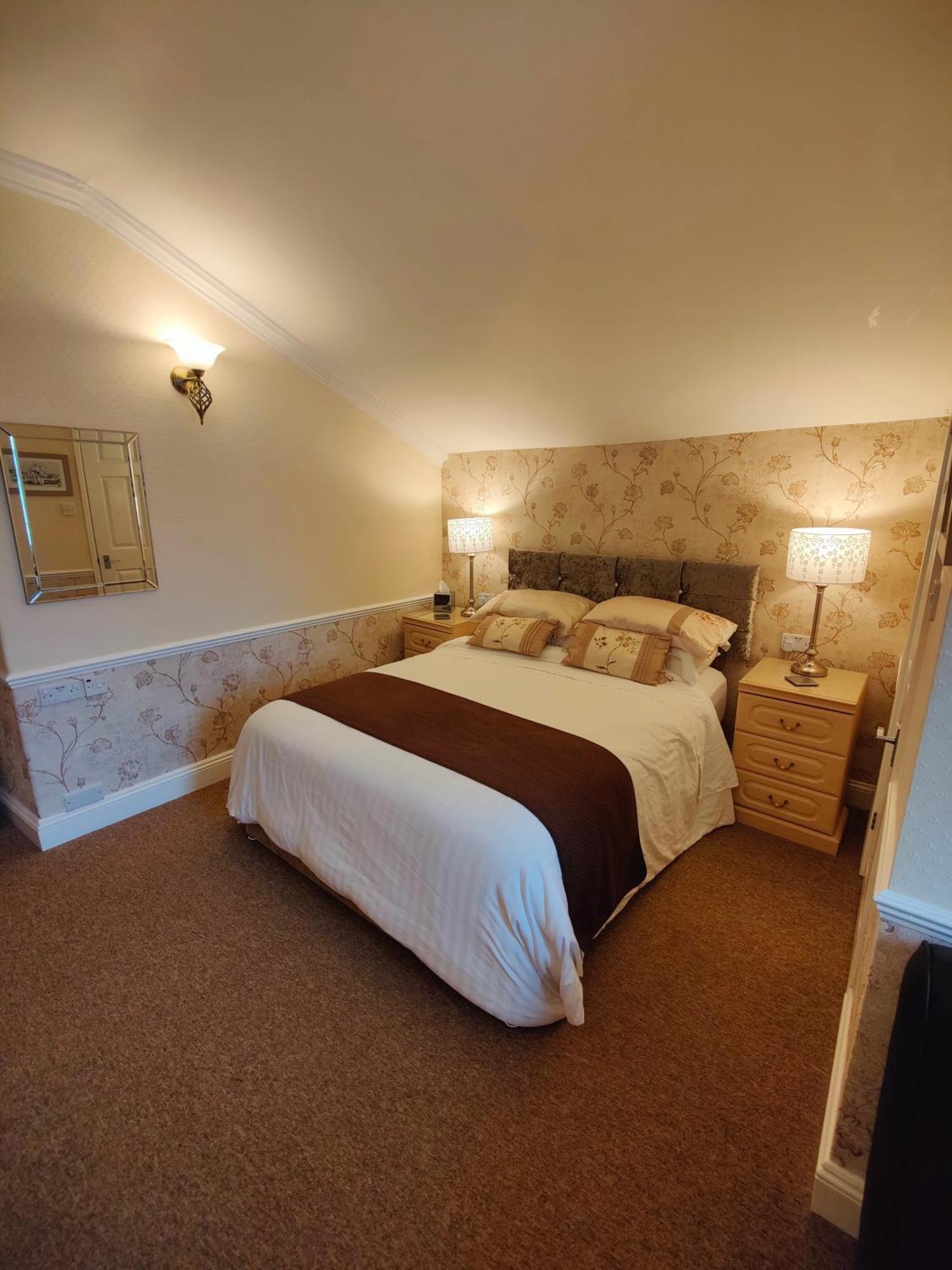 The Pack O' Cards Hotell Combe Martin Eksteriør bilde