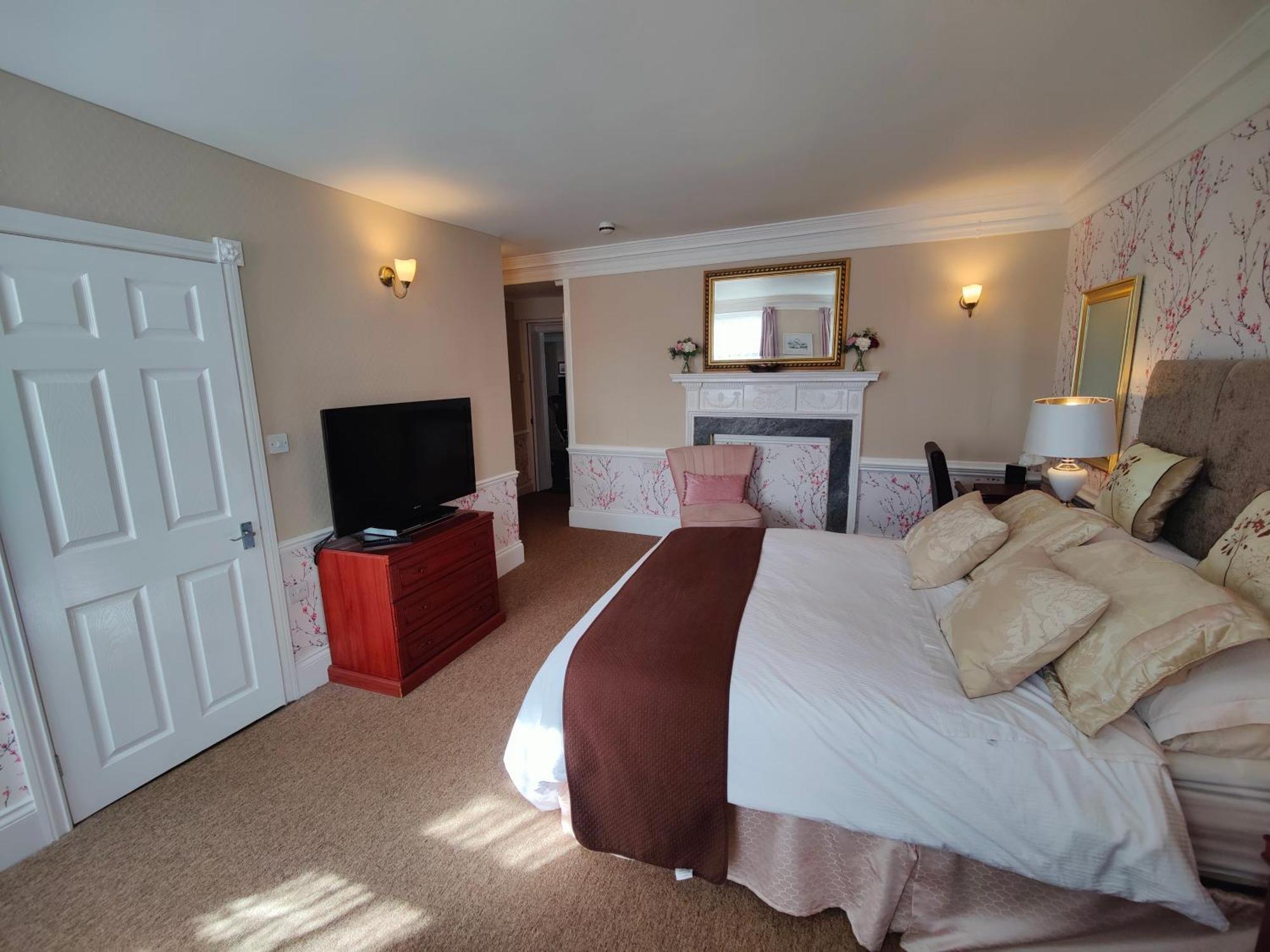 The Pack O' Cards Hotell Combe Martin Eksteriør bilde